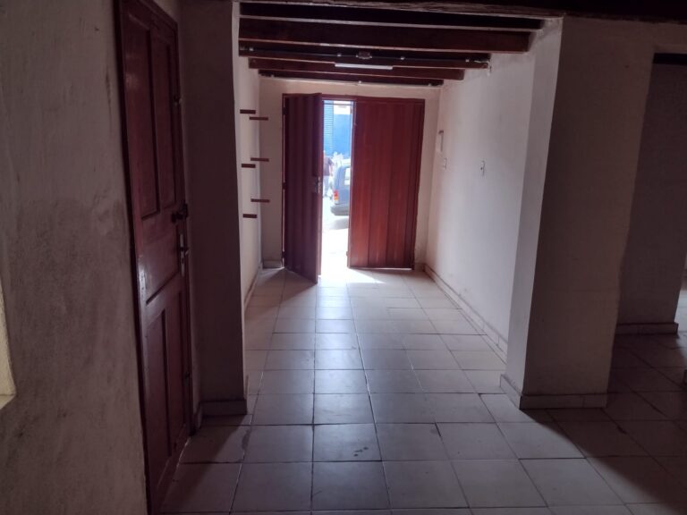 WhatsApp Image 2025-10-07 at 10.25.00 (1)